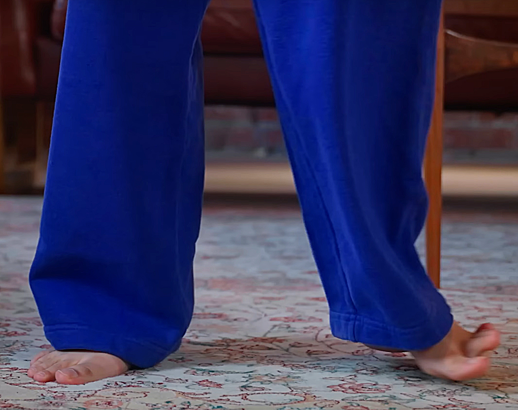 Nimrat Khaira Feet